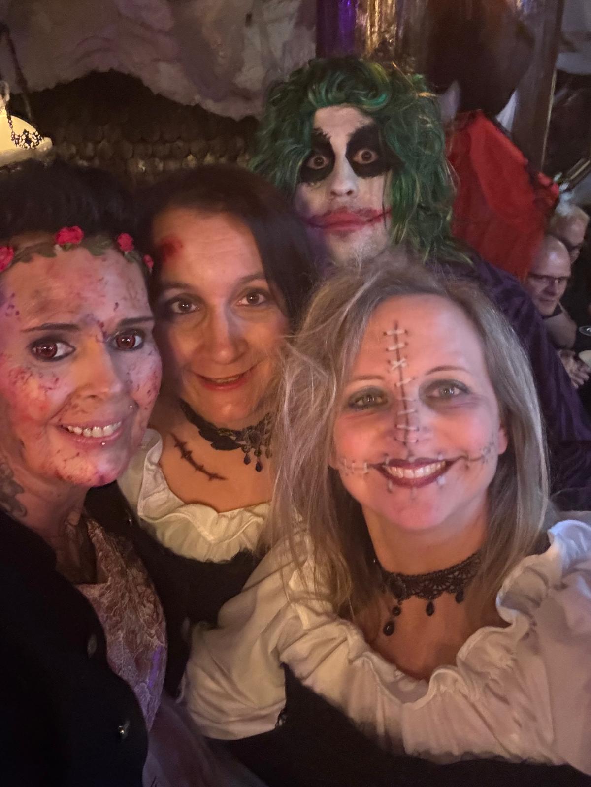 Moonlight Lounge - WhatsApp Image 2026-01-04 at 22.50.09 (4).jpeg